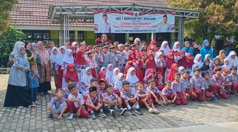 Kegiatan Belajar Selama Ramadhan , SD 1 Muncang Belajar Baca Al-Quran 23 WhatsApp Image 2025 03 06 at 19.27.52