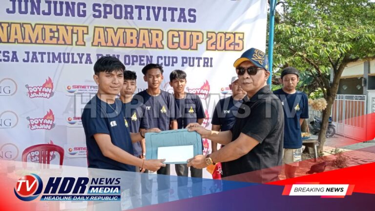 Kepala Desa Jatimulya Hadiri Pembukaan Turnamen Sepak Bola AMBAR CUP 2025, Berikan Dukungan Dana Apresiasi 11 IMG 20250712 WA0169